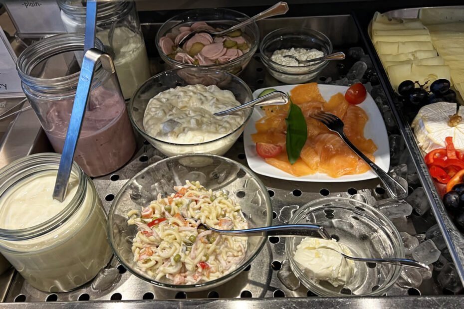 7 Opções de Café da Manhã para Idosos Diabéticos (Simples e Seguras) café da manhã para idosos diabéticos